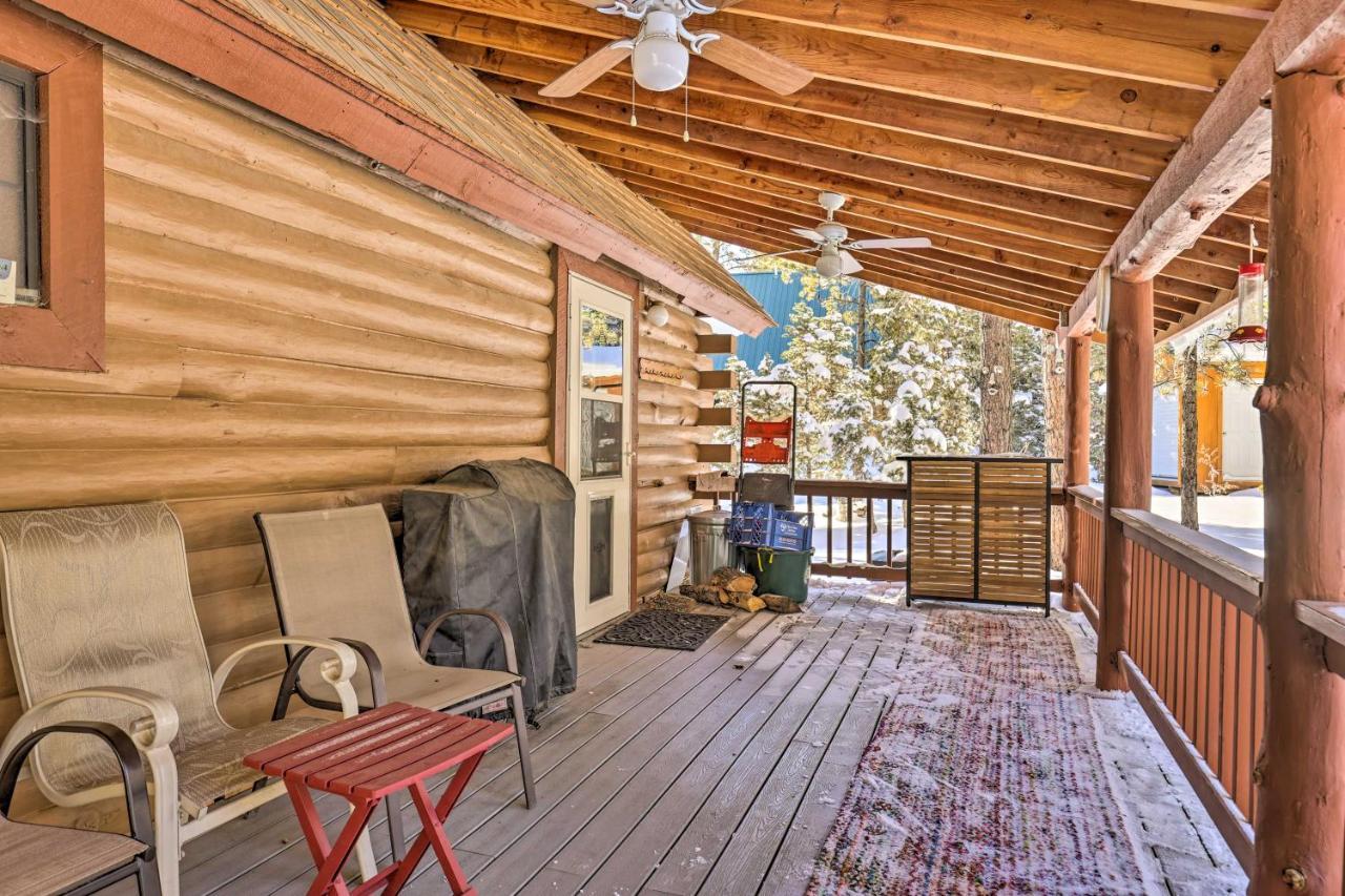 Rustic Duck Creek Village Cabin With Fire Pit! Extérieur photo